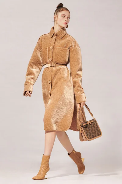Look 14